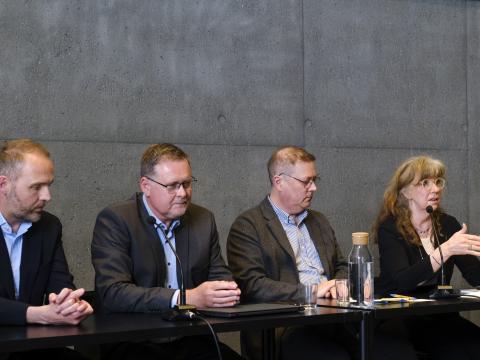 Pallborð frá vinstri: Páll Ásgeir Guðmundsson, Birgir Rafn Þráinsson, Breki Karlsson og Kolbrún Halldórsdóttir